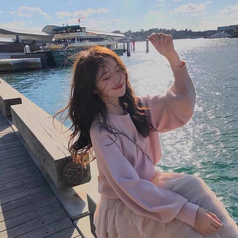 美女与纯情男